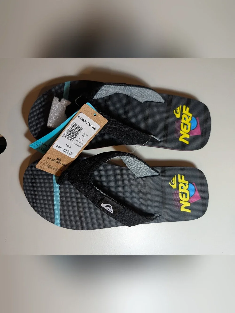 Quiksilver Mens Size 10 Black Flip Flops with Nerf Logo and Teal Accent NWT